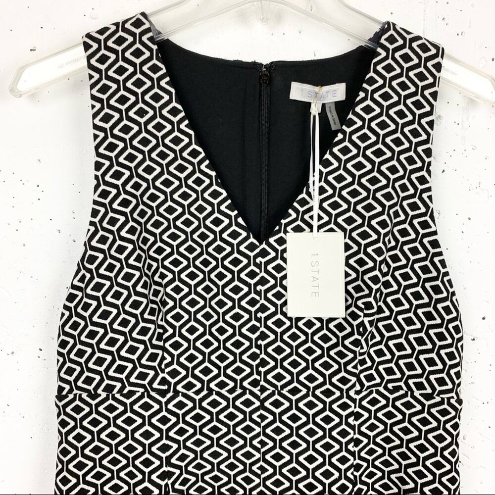 1.State Sleeveless V-Neck Fit & Flare Geometric Dress Black White Size Small - Picture 6 of 6